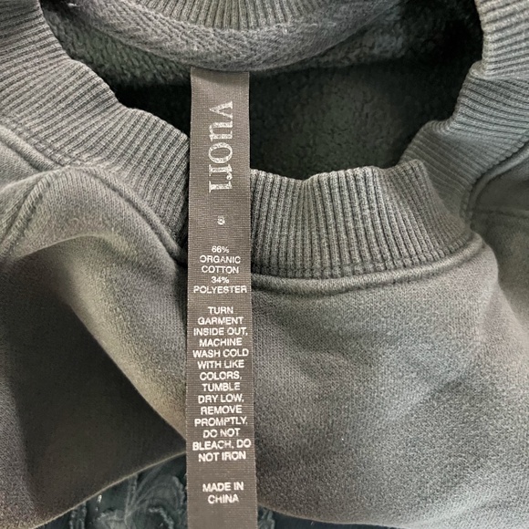 Vuori Women's Restore Oversized Crew Neck Organic Cotton Fleece Lined Sweatshirt - Picture 2 of 3